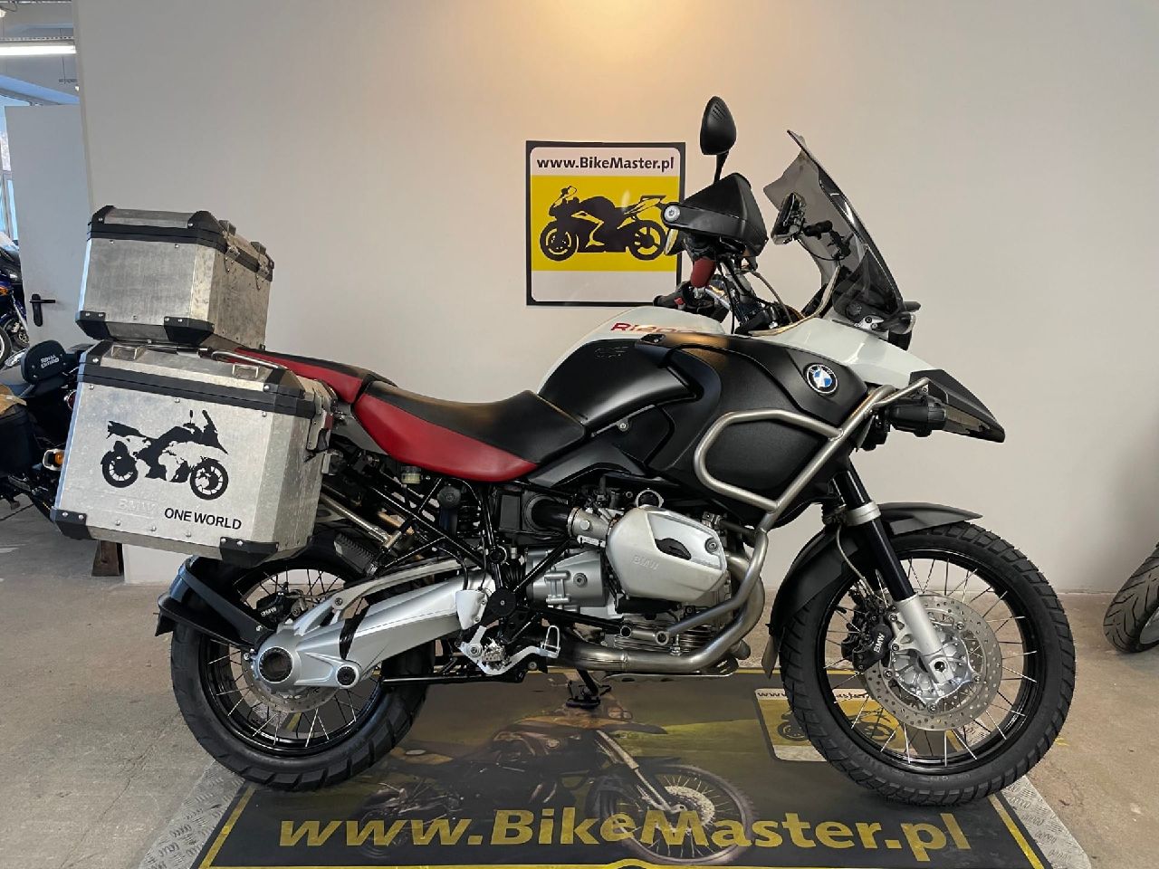 BMW R1200GS ADVENTURE 3 KUFRY! AKRAPOVIC! NAWIGACJA! REZERWACJA ...