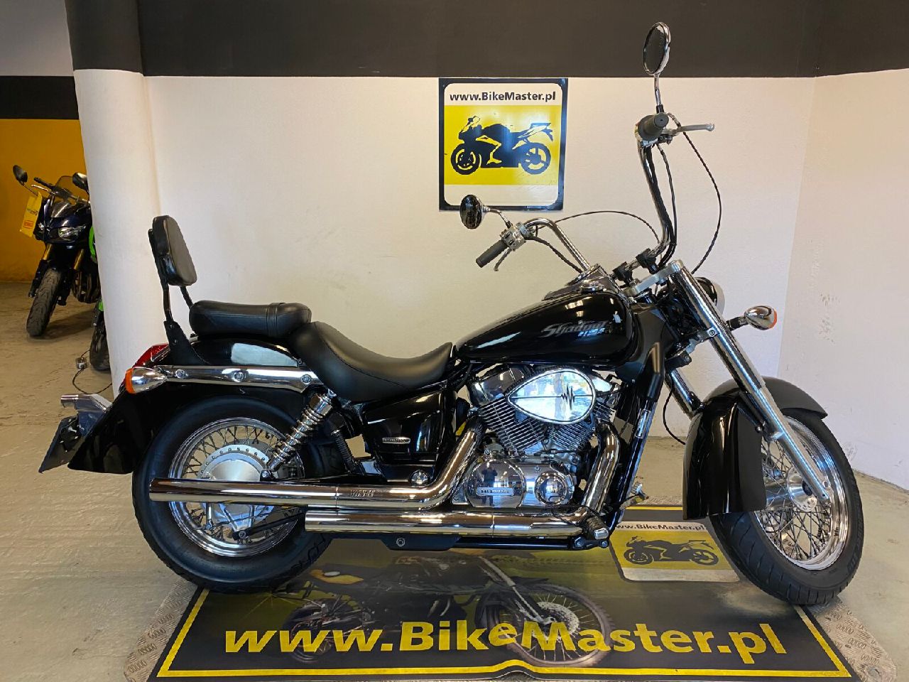 vance and hines honda shadow 1100